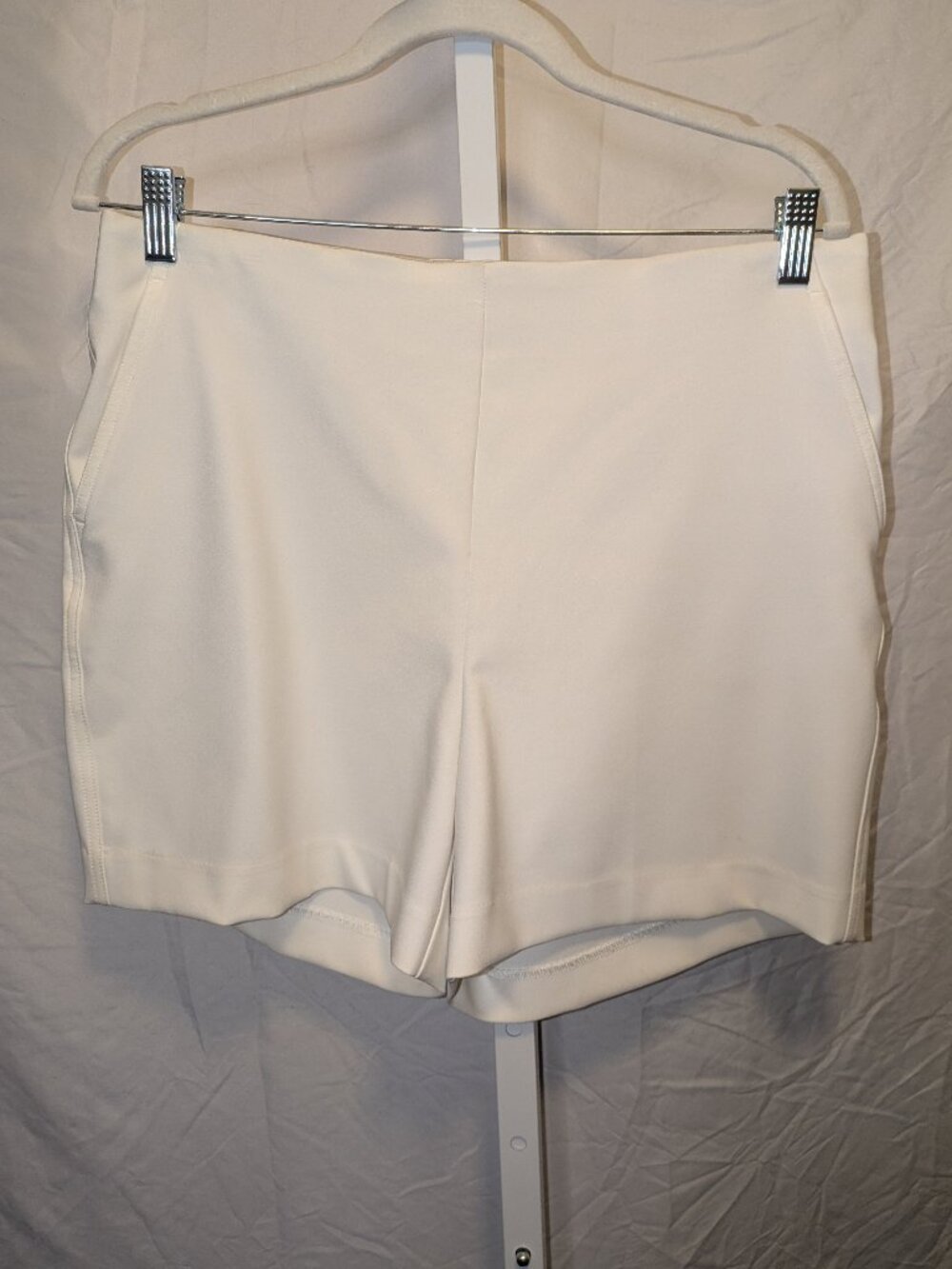Rachel Zoe White High-Rise Stretch Tailored Shorts - Size 10